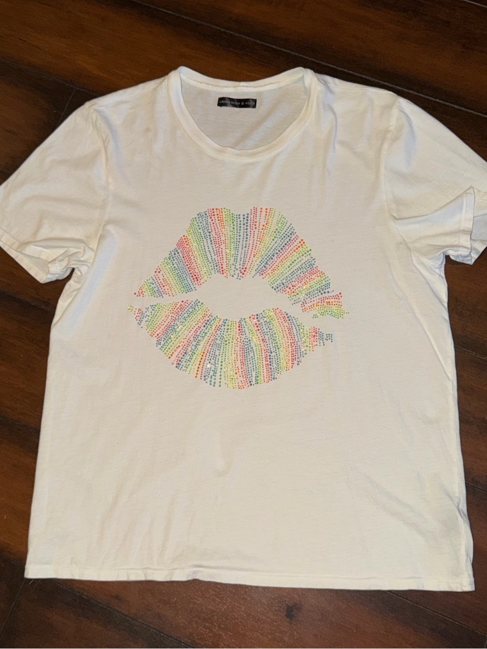 Lauren Moshi | Rainbow Rhinestone Lips Graphic Tee | M - Picture 2 of 12